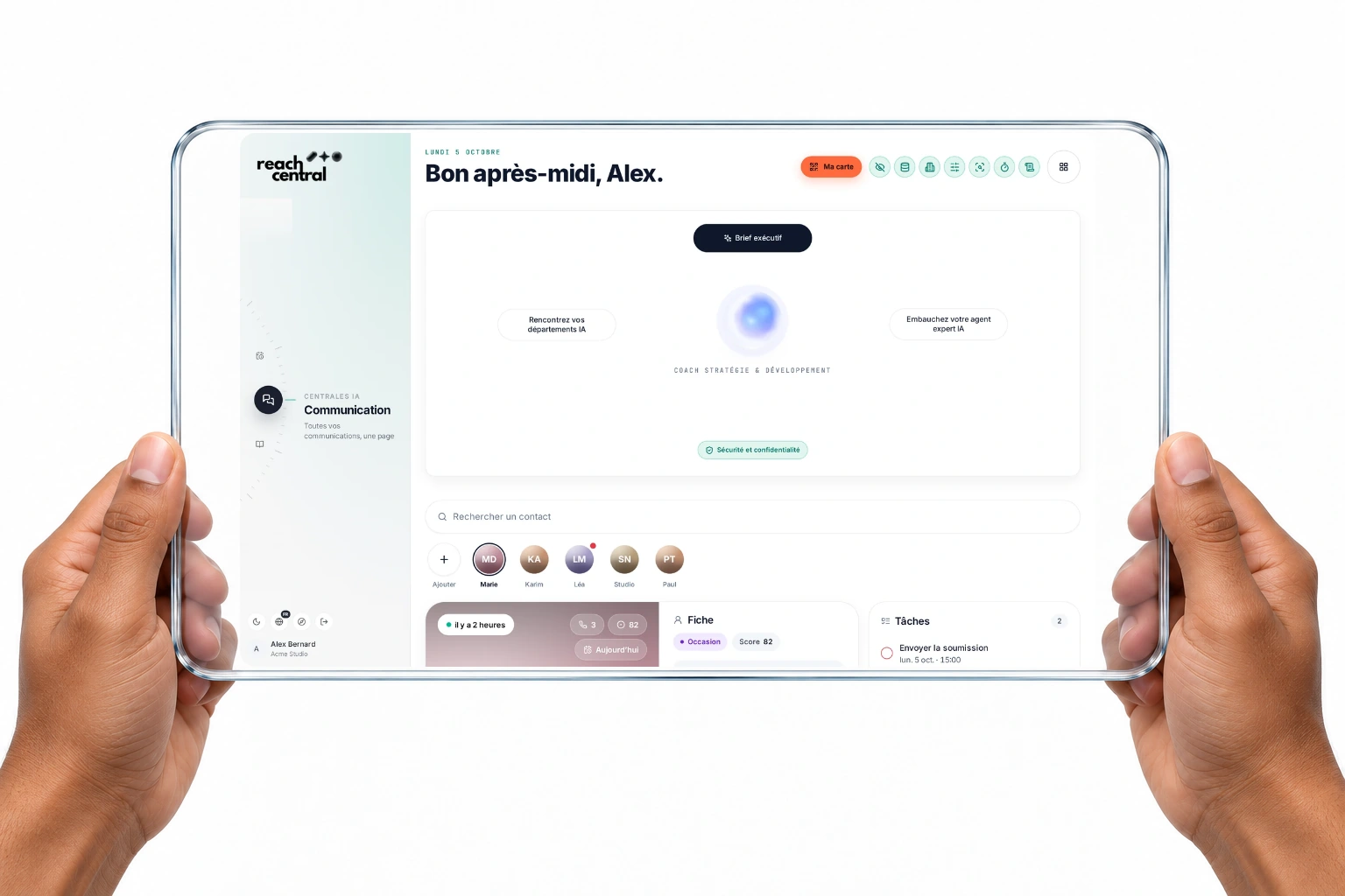 Le centre de commande de Reach Central AI avec le Brief exécutif et le coach stratégie et développement.